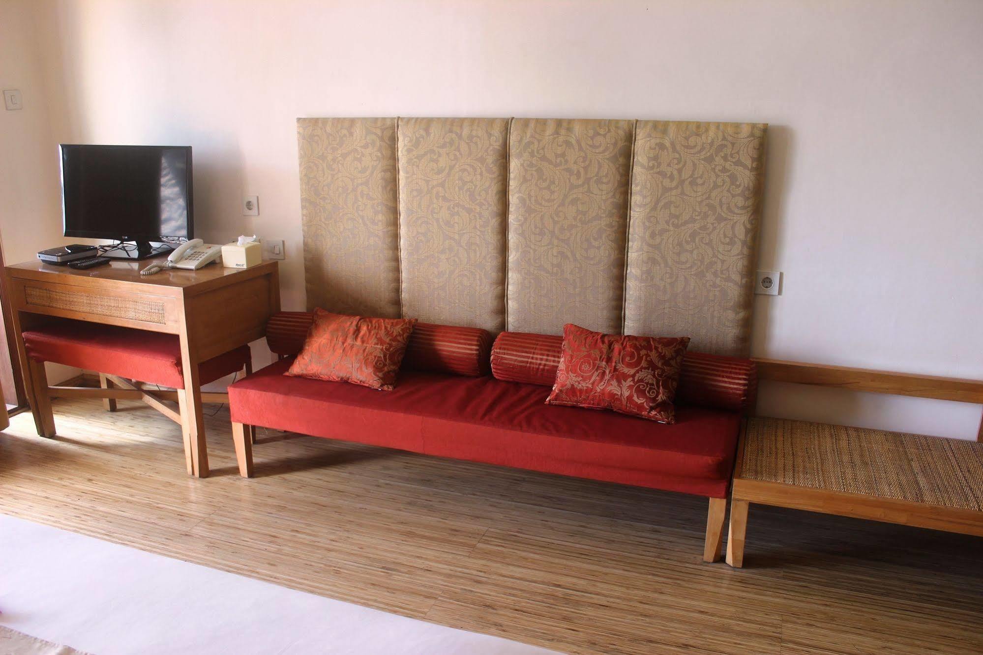 Lakeview Eco Lodge 金塔马尼 外观 照片